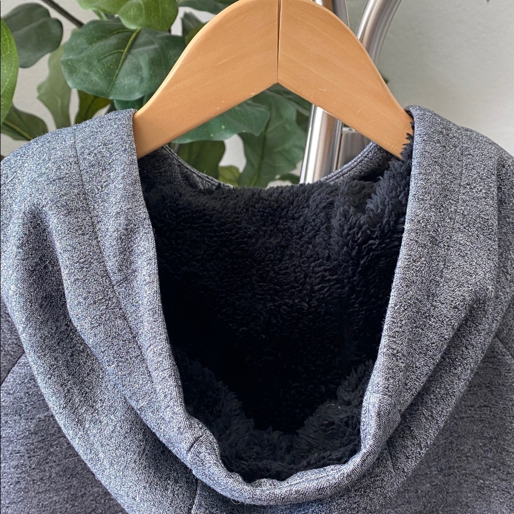 32 Degrees Heat | XL Zip-Up Hoodie with Furry Lining - Picture 7 of 7